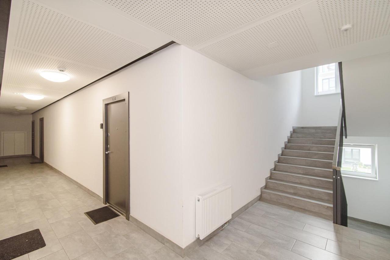 Modern Apartment Next To Ozas Park By Urban Rent Vilnius Exterior photo